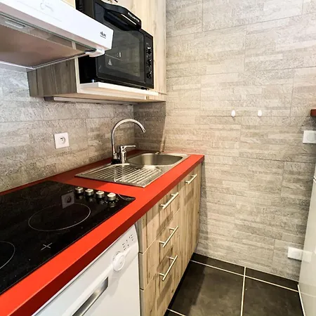 Tommeuses - Renove-pieds Des Pistes -balcon Mae-6704 דירה טיגנס